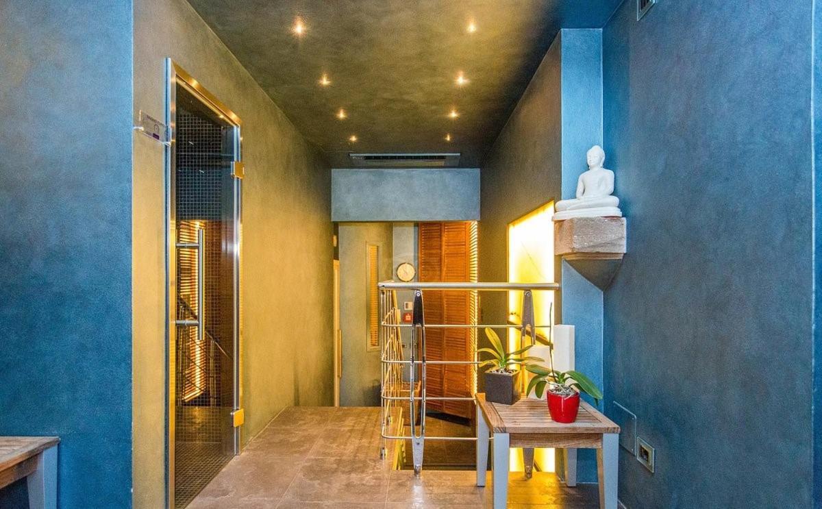 Albergo Celide ลุคคา ภายนอก รูปภาพ